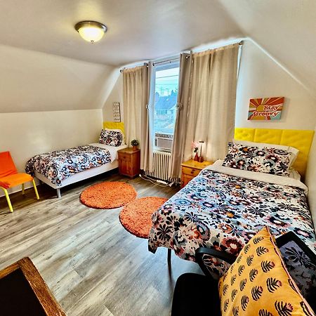 Private Room With Two Twin Beds Air Conditioning And Shared Bathrooms Located Near Seatac Airport And Downtown Seattle Ngoại thất bức ảnh