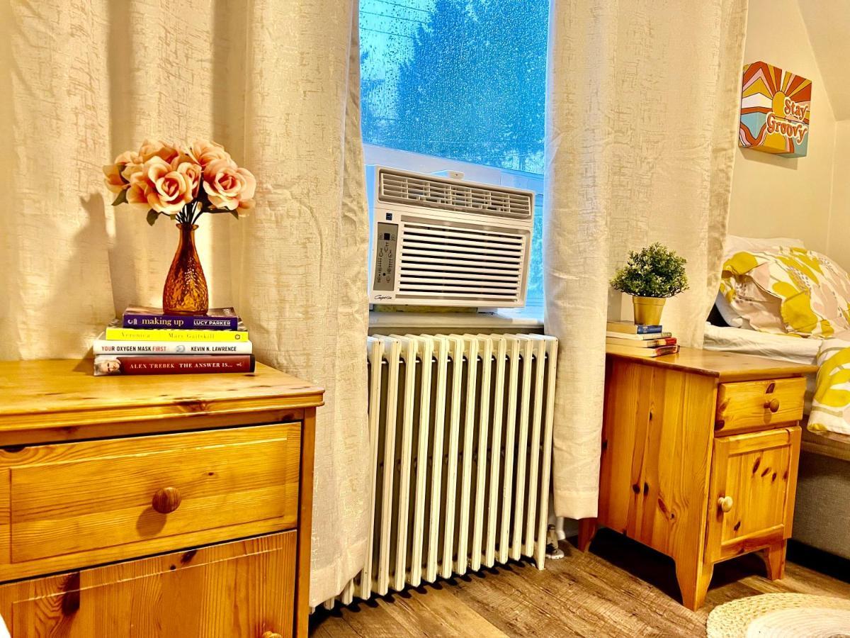 Private Room With Two Twin Beds Air Conditioning And Shared Bathrooms Located Near Seatac Airport And Downtown Seattle Ngoại thất bức ảnh