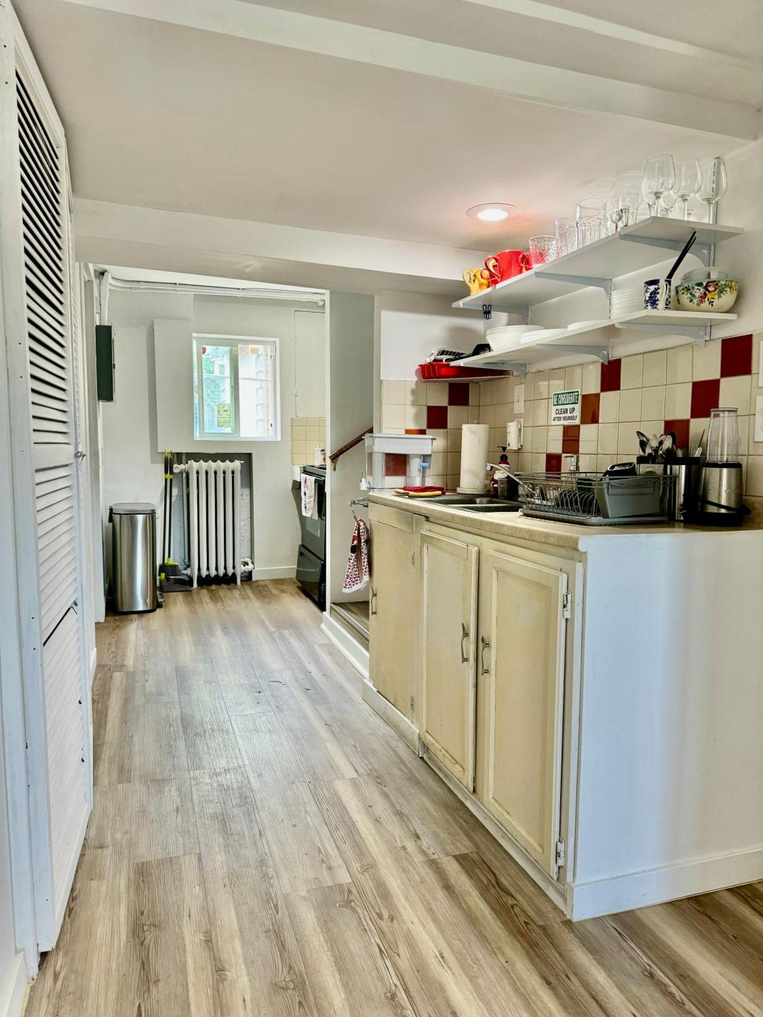 Private Room With Two Twin Beds Air Conditioning And Shared Bathrooms Located Near Seatac Airport And Downtown Seattle Ngoại thất bức ảnh