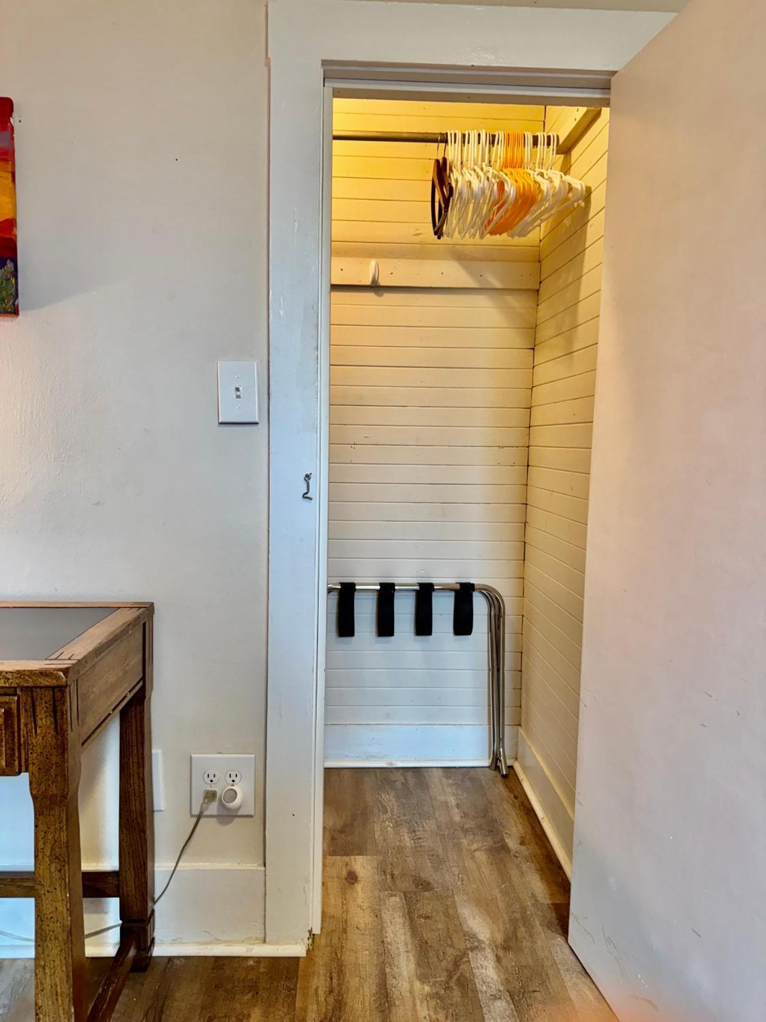 Private Room With Two Twin Beds Air Conditioning And Shared Bathrooms Located Near Seatac Airport And Downtown Seattle Ngoại thất bức ảnh